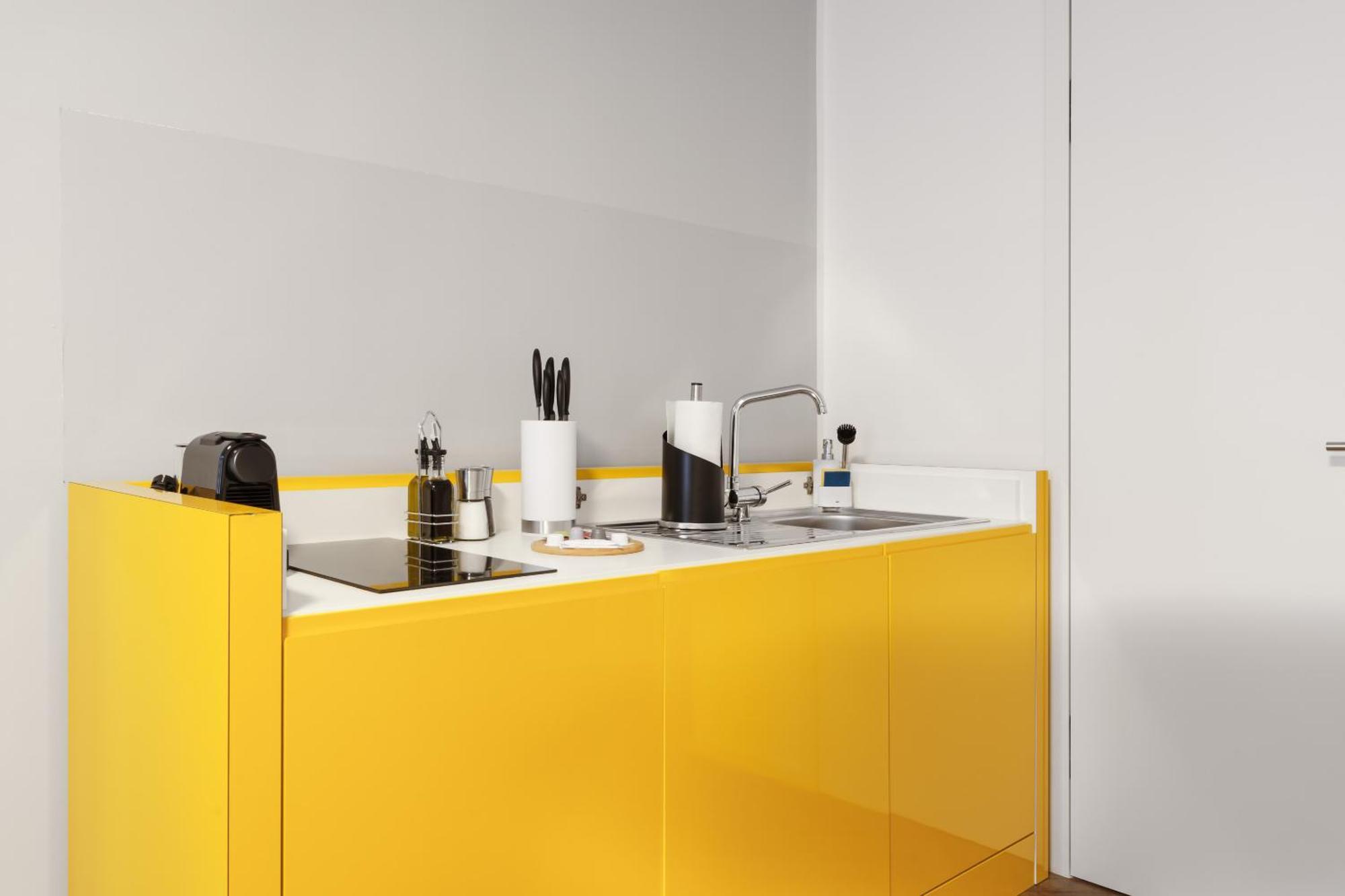 Limehome Halkova Praga