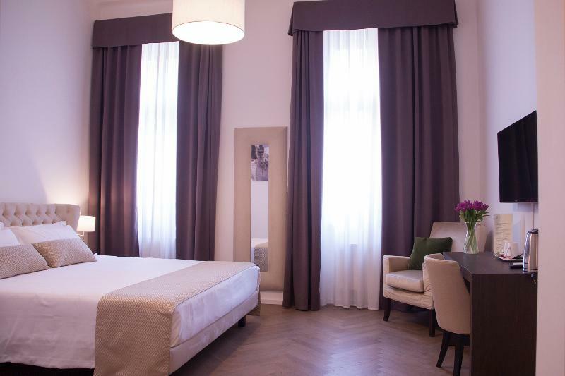 Limehome Halkova Aparthotel Praga